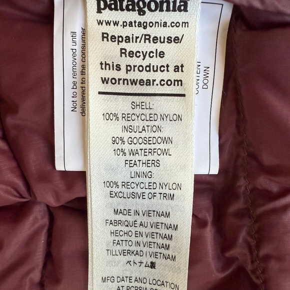 NWT - Patagonia AlpLight Down Jacket S - Picture 15 of 16